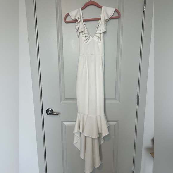 High-low Ruffle Dress - Picture 7 of 9